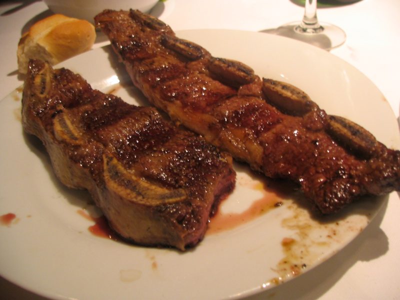 Asado de tira estilo argentino (foto ilustrativa)